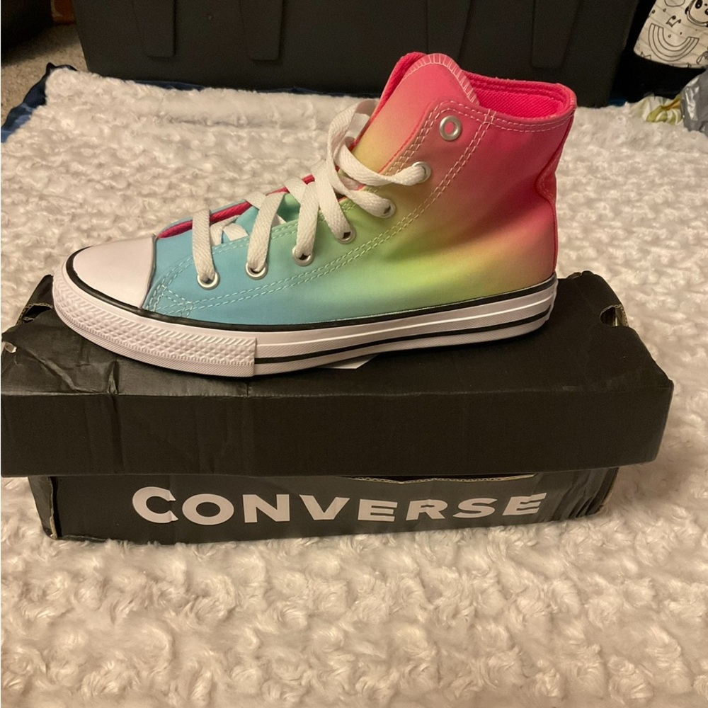 Converse Youth High-Top Sneakers - Pink and Blue girls 3 new